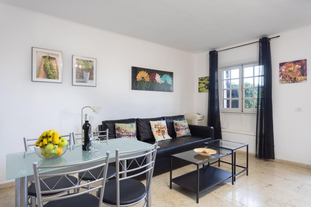 Apartment With Private Garden 拉克鲁斯 外观 照片