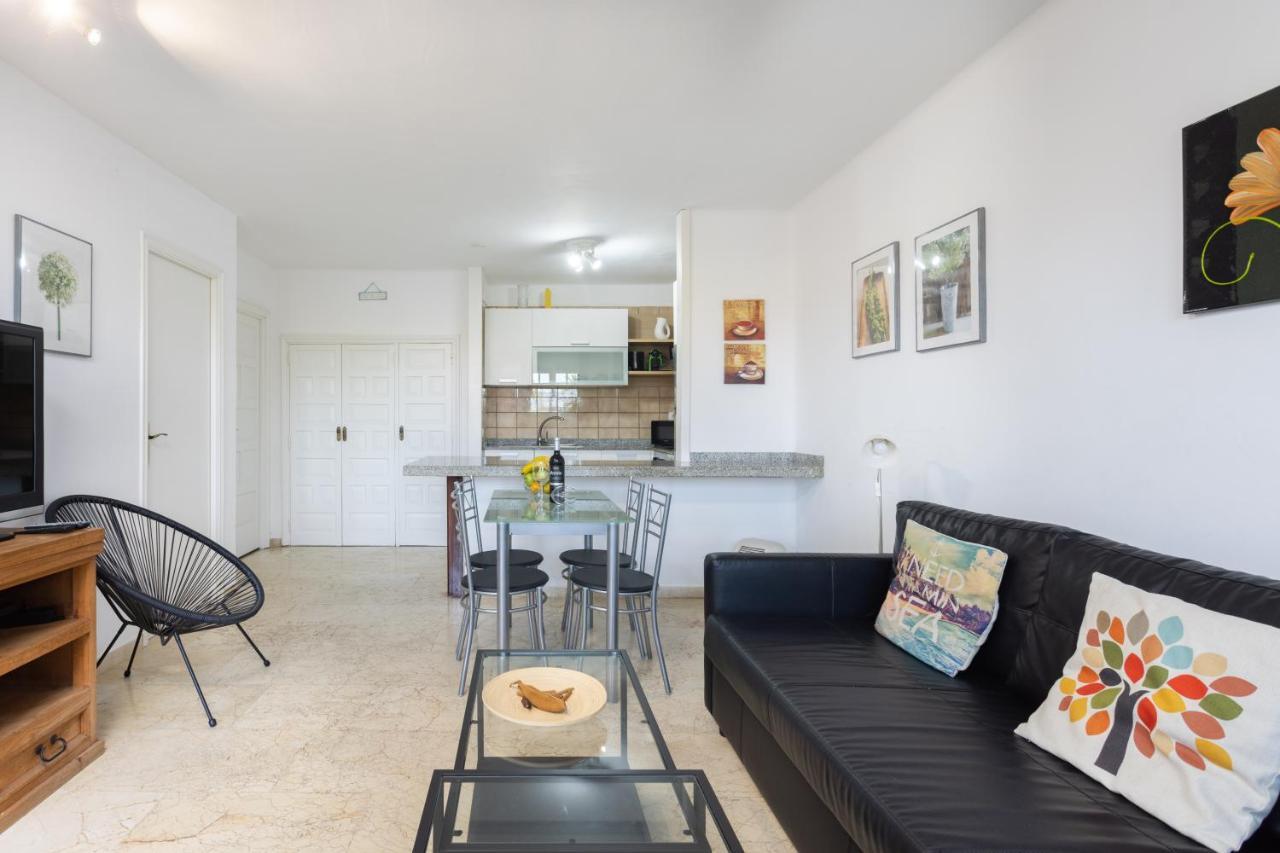 Apartment With Private Garden 拉克鲁斯 外观 照片
